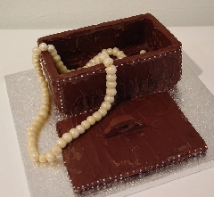 YVETTE CASTRO "Jewelery Box"